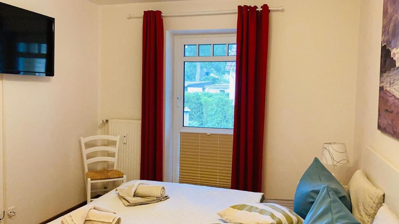 Fewo II Villa Nicole Hafenstrasse 37 Цингст Екстериор снимка